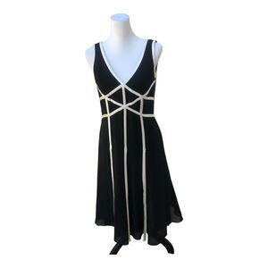 Adrianna Papell Deep V-Neck Black 100%‎ Silk Cocktail Ribbon Midi Dress Sz 6